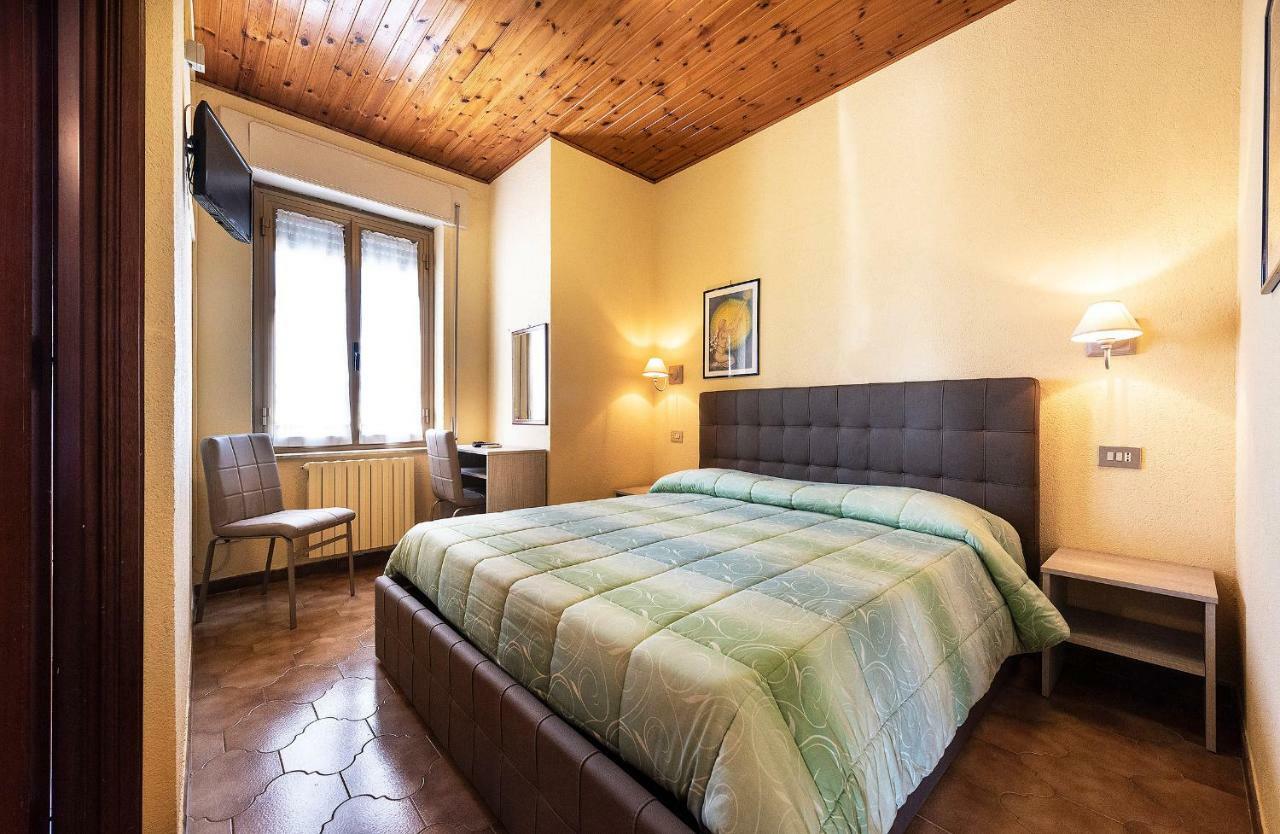 Hotel Aurelia Tarquinia Esterno foto